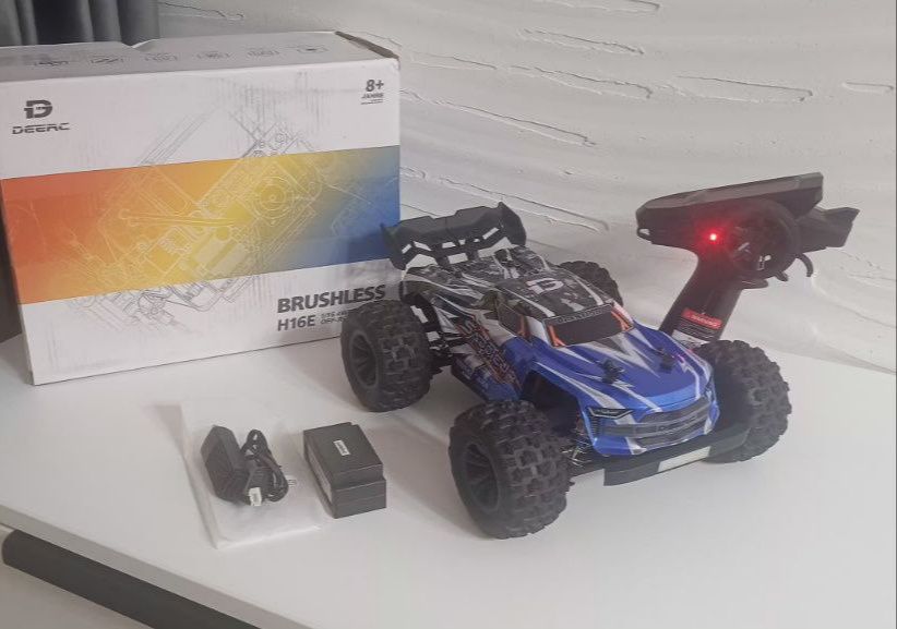 DEERC H16E, 70км/ч, 1:16, машинка на радиоуправлении