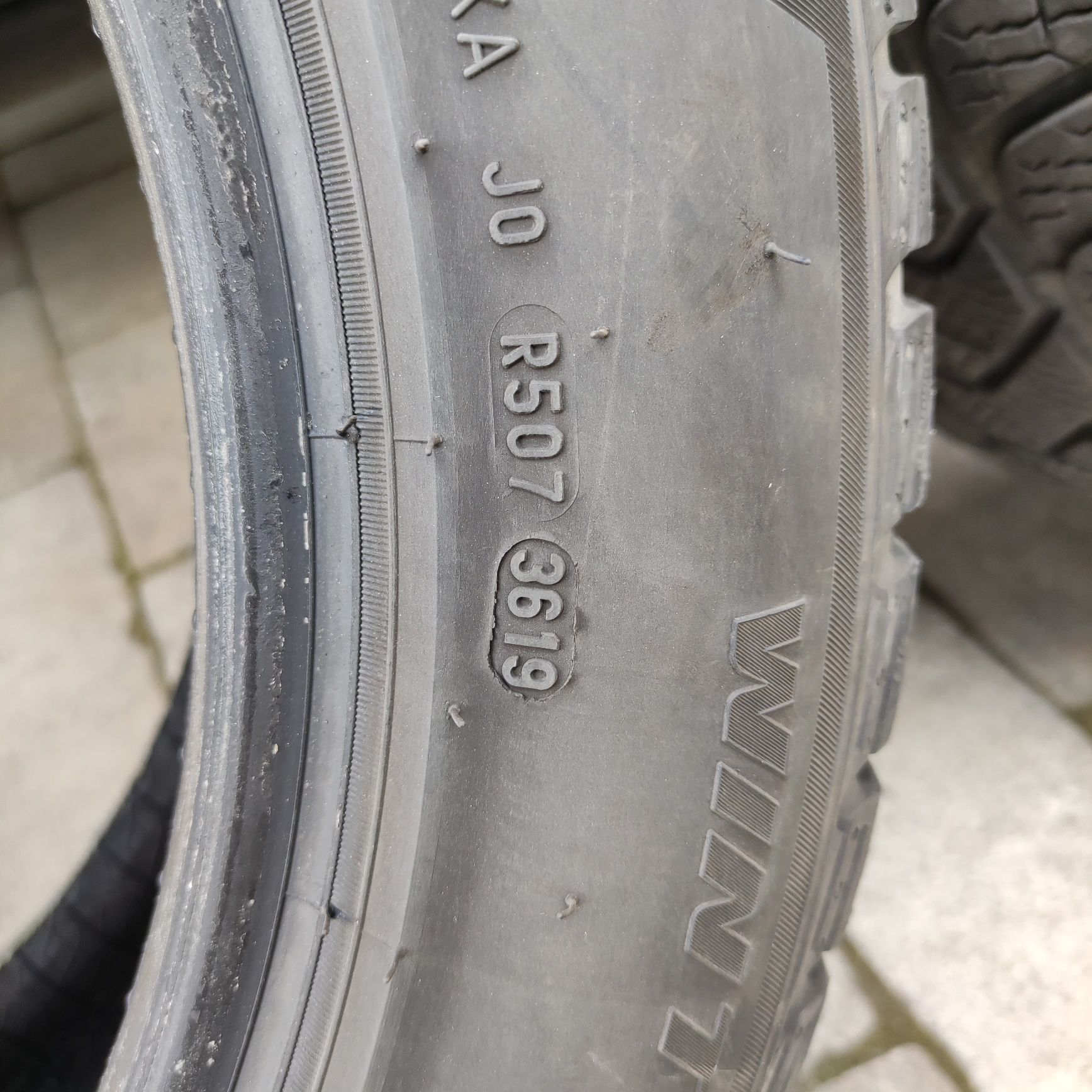 Opony zimowe Pirelli 215/55 R17