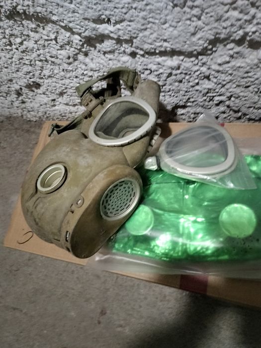 Maska Wojskowa plus dodatki