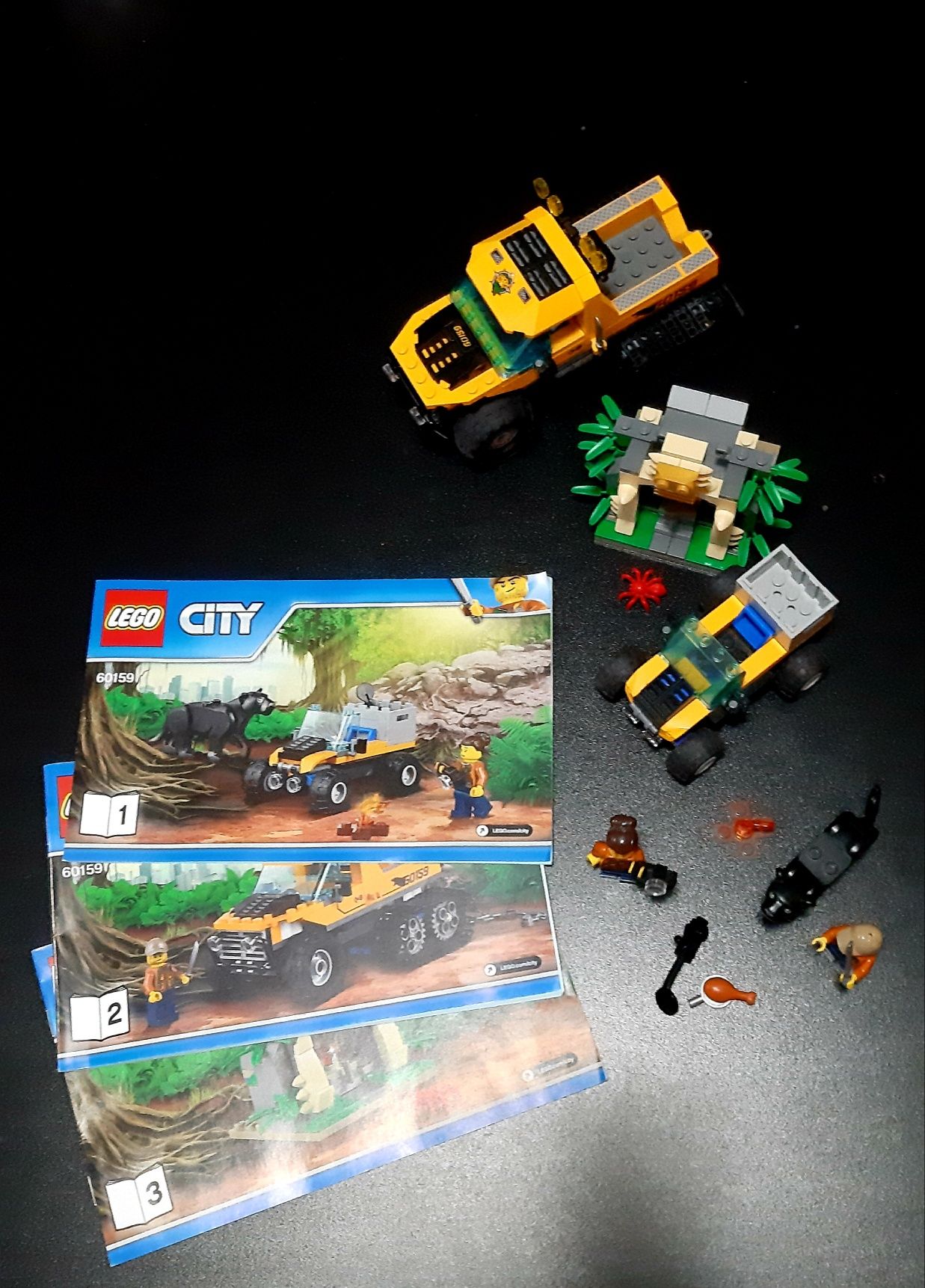 LEGO CITY 60159 Misja Półgąsienicowej Terenówki