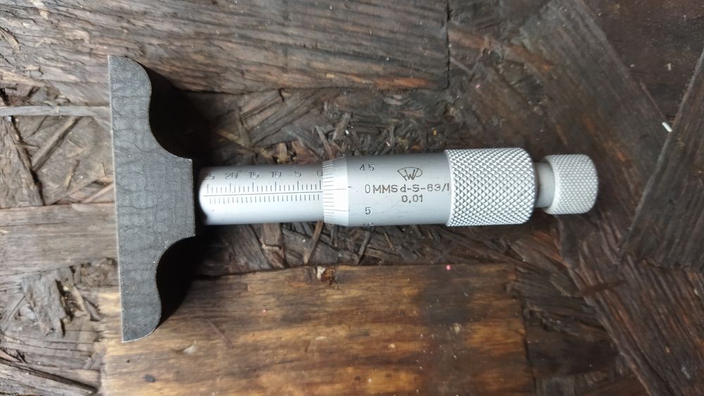 Głębokościomierz Mikrometryczny Mikrometr