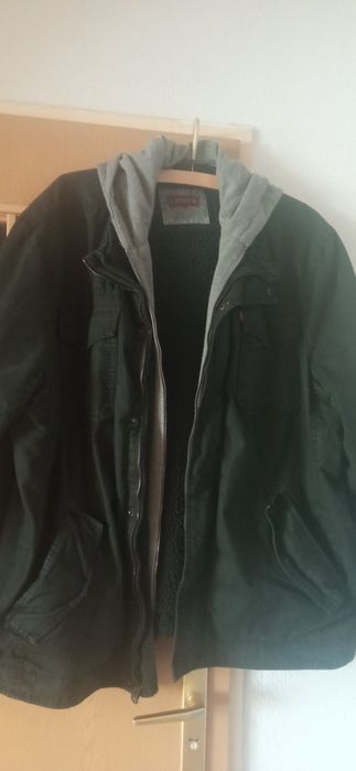 Zimowa kurtka levis XXL