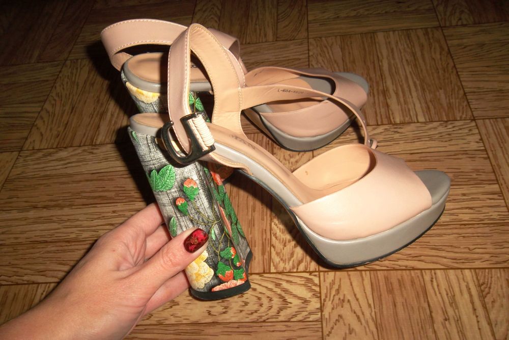 Шикарные босоножки Sharman,можно на свадьбу и т.д