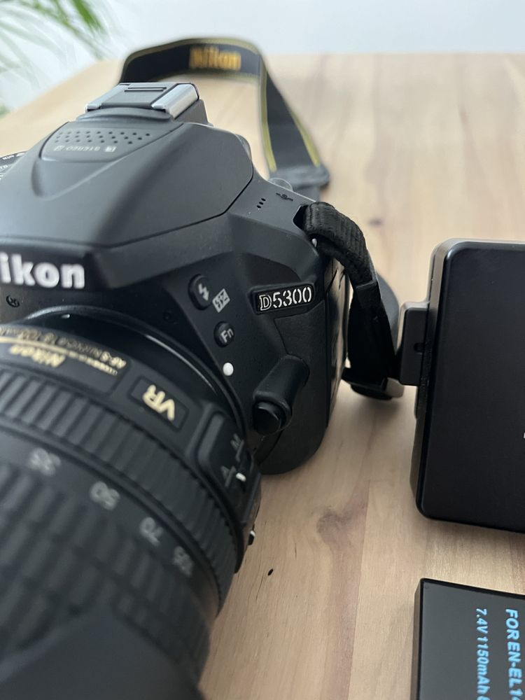 Nikon D5300 + Niikor 18-105 1:3.5-5.6G