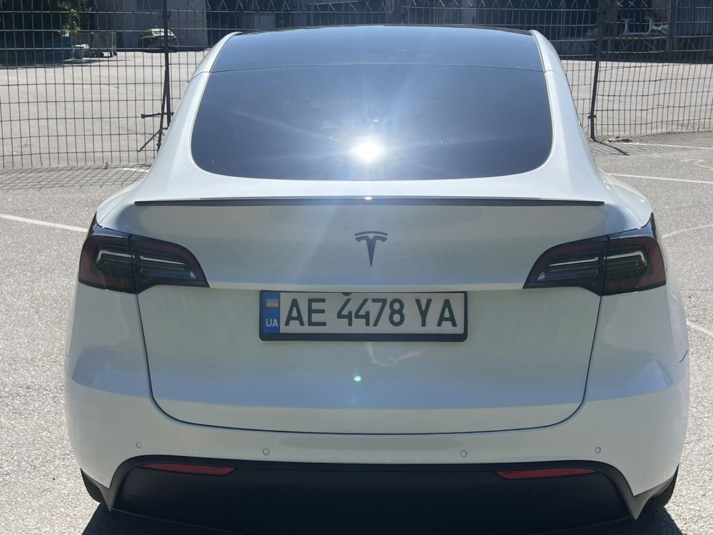Tesla Model Y Long Range DualMotor 82 кВт, 2021