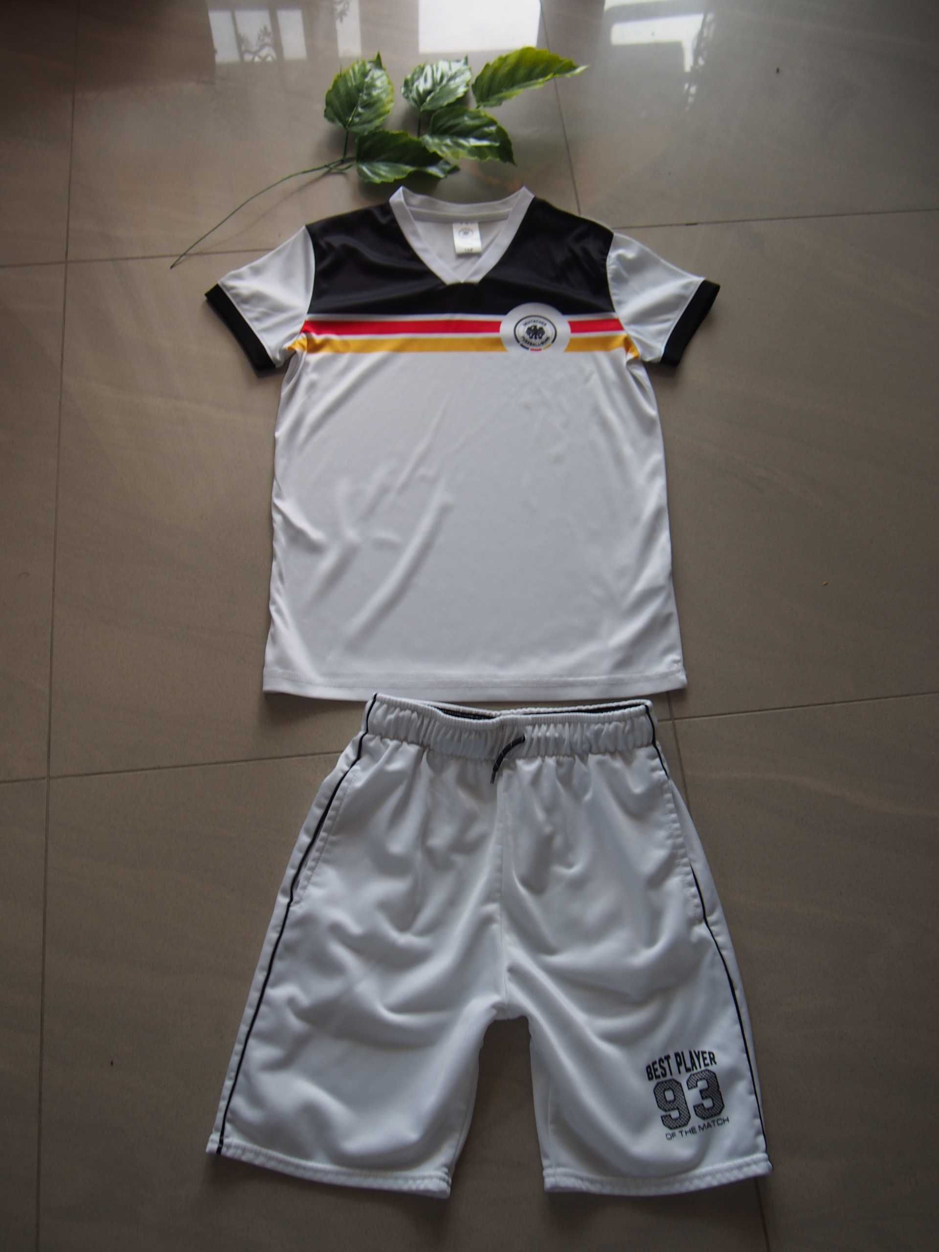 Strój piłkarski sportowy 152 cm szczupły