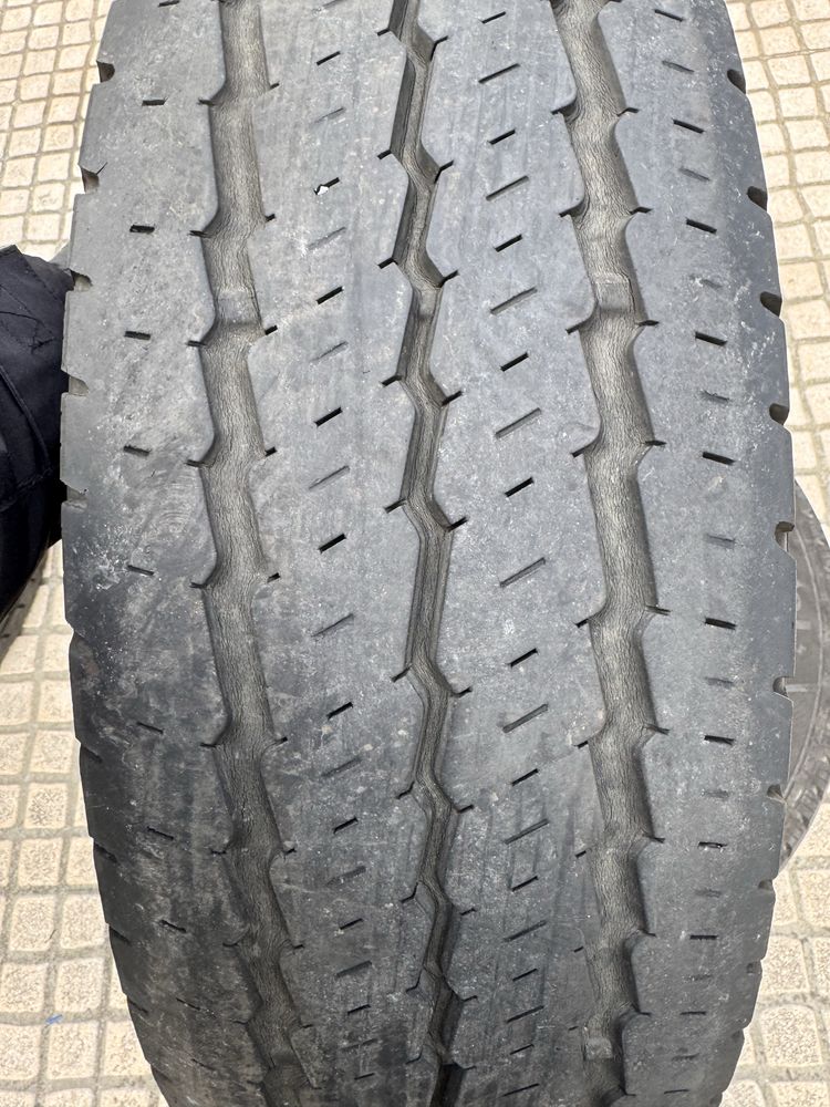 Pneus 225/75R16 CP Camper