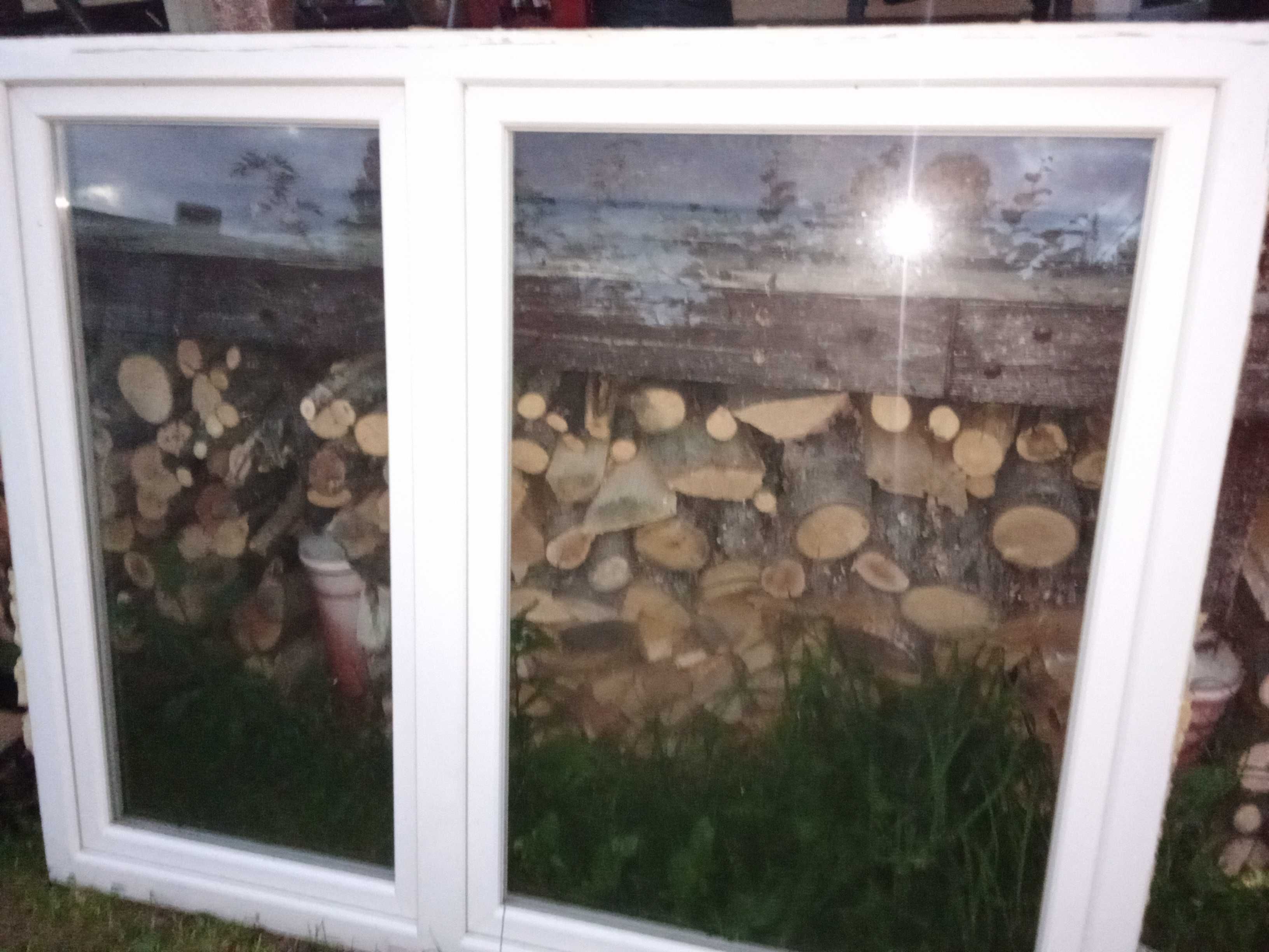 Sprzedam Okno w Bardzo dobrym stanie wymiary 176 /142 cena 300zl