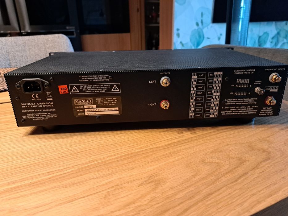 przedwzmacniacz gramofonowy preamp Manley Chinook Lampowy