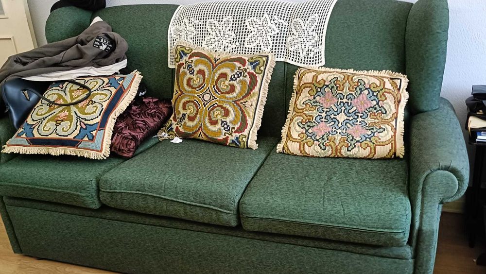 Sofá de sala em bom estado