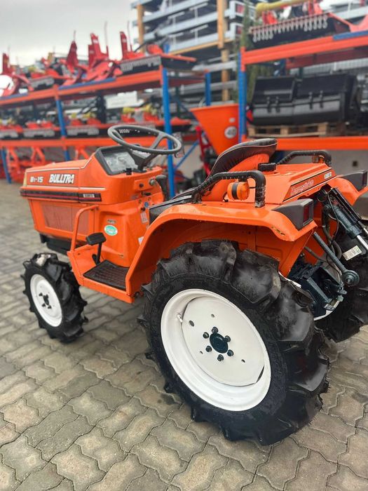 KUBOTA B1-15 imaculado