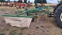 Zgrabiarka   KRONE SWADRO 461 Kuhn GA 4521 KARUZELA   gm masterdrive