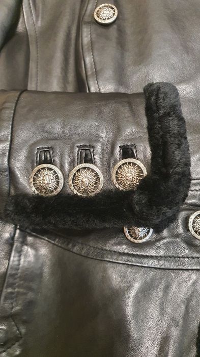 Шкіряна дублянка коротка Італія