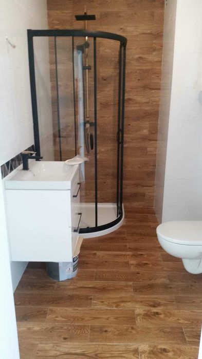 Prace budowlane  i wykończeniowe docieplenie budnkòw