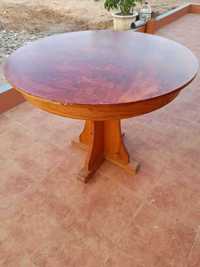 Mesa Oval de madeira maciça