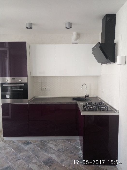 Кухня без ручек под заказ