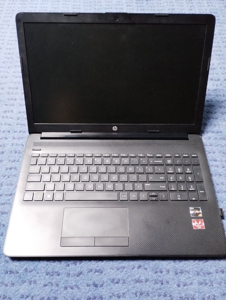 Laptop HP 15 AMD Ryzen 7 3700U RAM 16GB AMD Radeon RX Vega 10