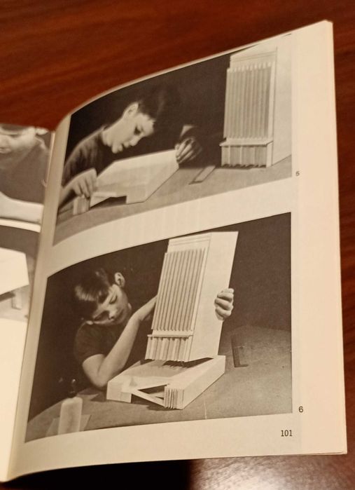 Construções com Papelão - livro Muito Raro