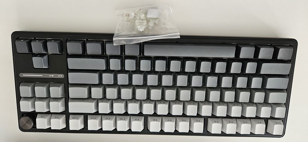 Механічна безпровідна клавіатура Royal Kludge R87 PRO TKL 80%