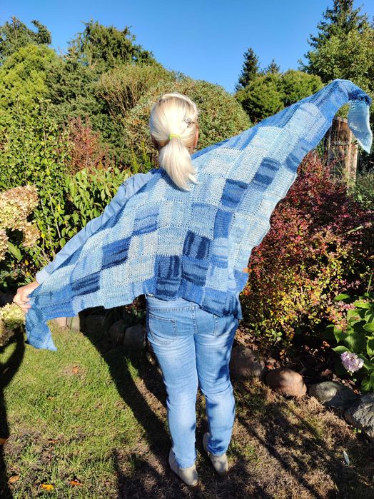 Chusta szal trójkątna handmade