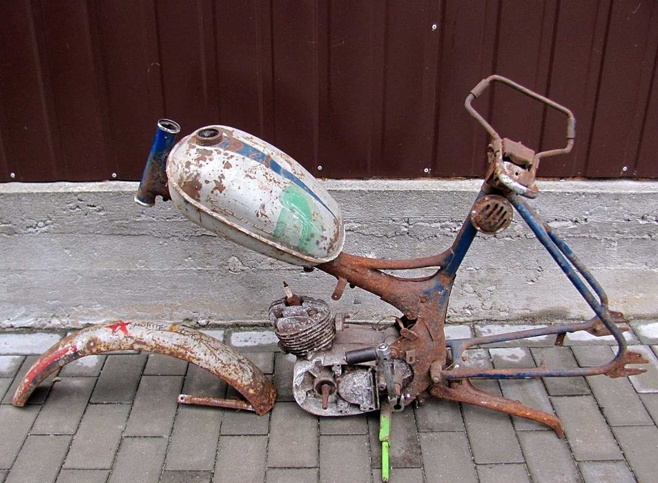 RAMA KOMAR SZTYWNIAK MR 232 - 1965 rok / Siodełko Bak Podnóżek Błotnik