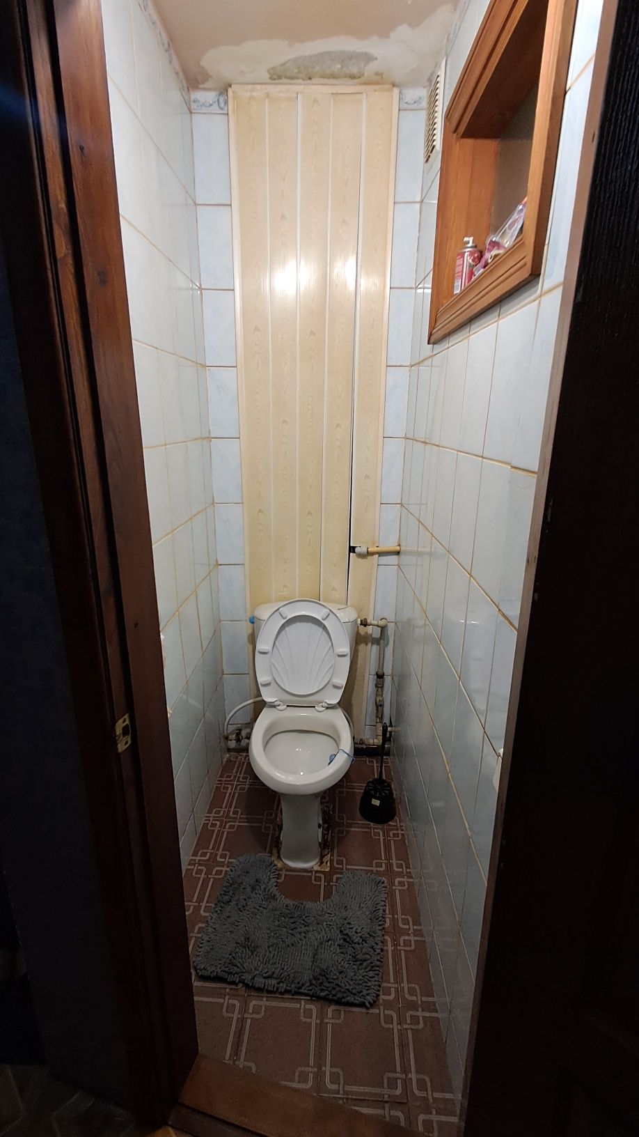 Продам 2 комнатную квартиру центр Города