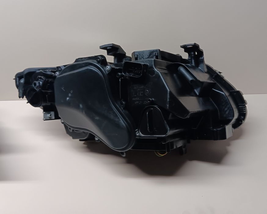 Lampy bmw e92 bi-Xenon przed Lift Europa