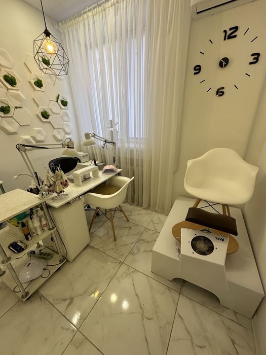 ПРОДАЖ комерційного приміщення, 3 мкрн (ЛІВИЙ БЕРЕГ)