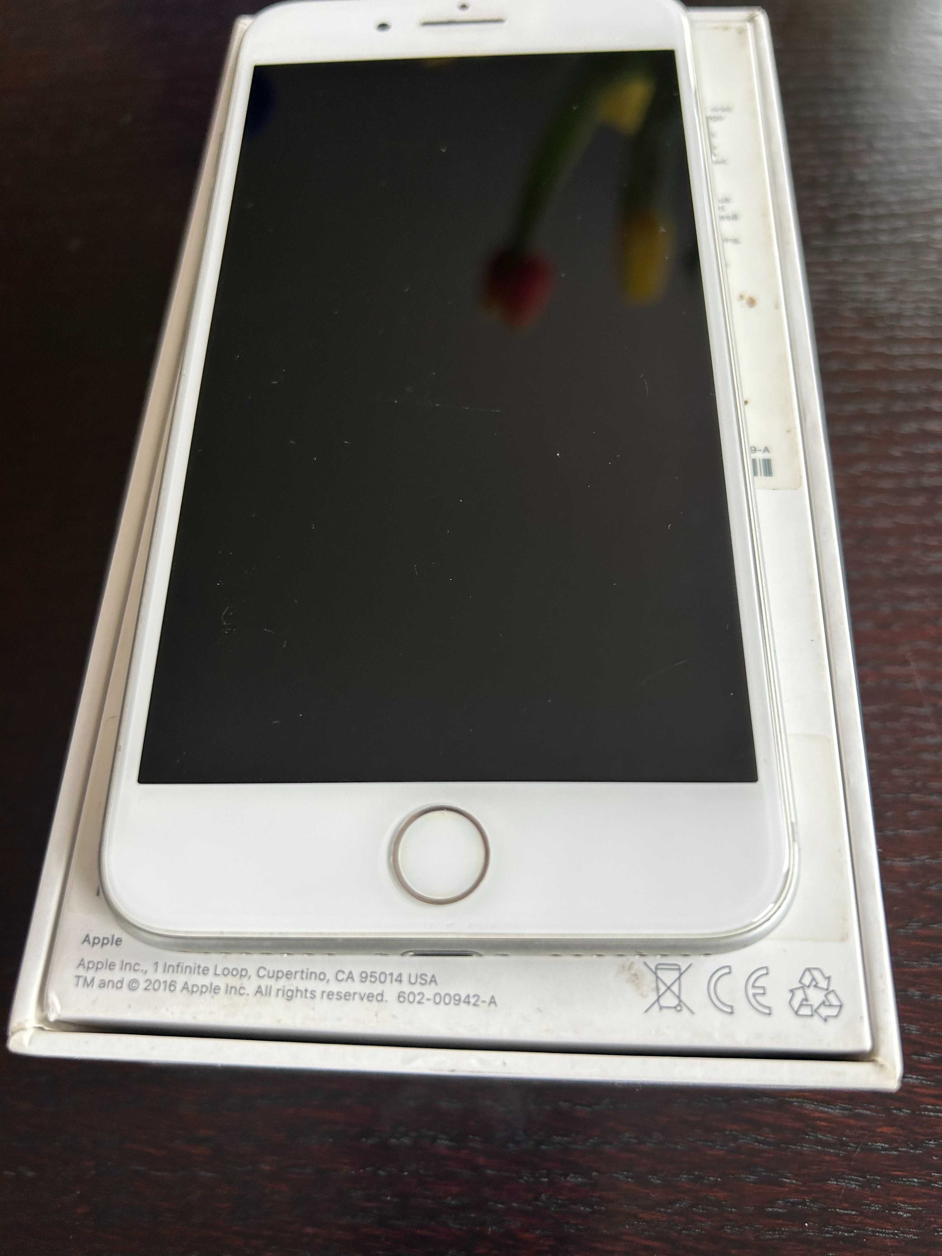 iPhone 7plus kolor srebrny