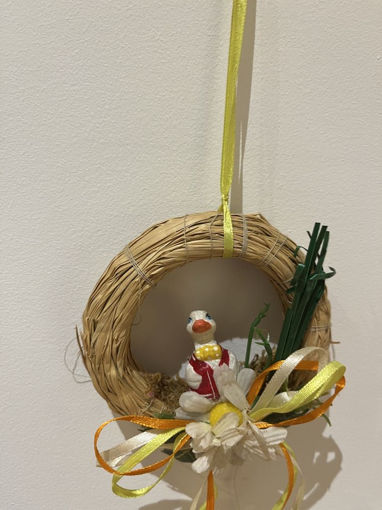 Wielkanocna ozdoba wianek zawieszka na ścianę/drzwi