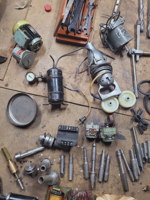 Інструмент  доставка!