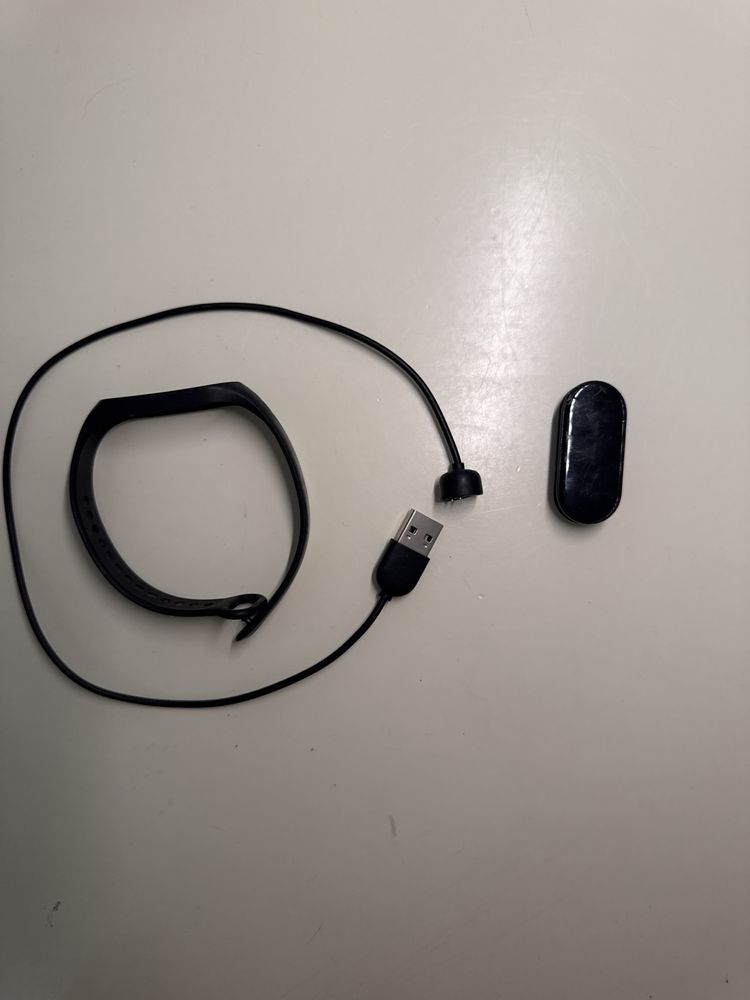 Xiaomi mi band 7 чорний