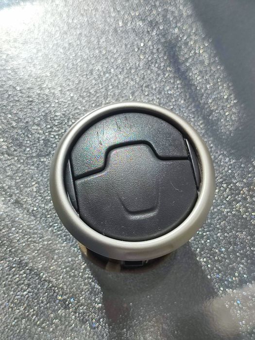 Дефлектор салону повітряний Nissan Qashqai з 2006-2013