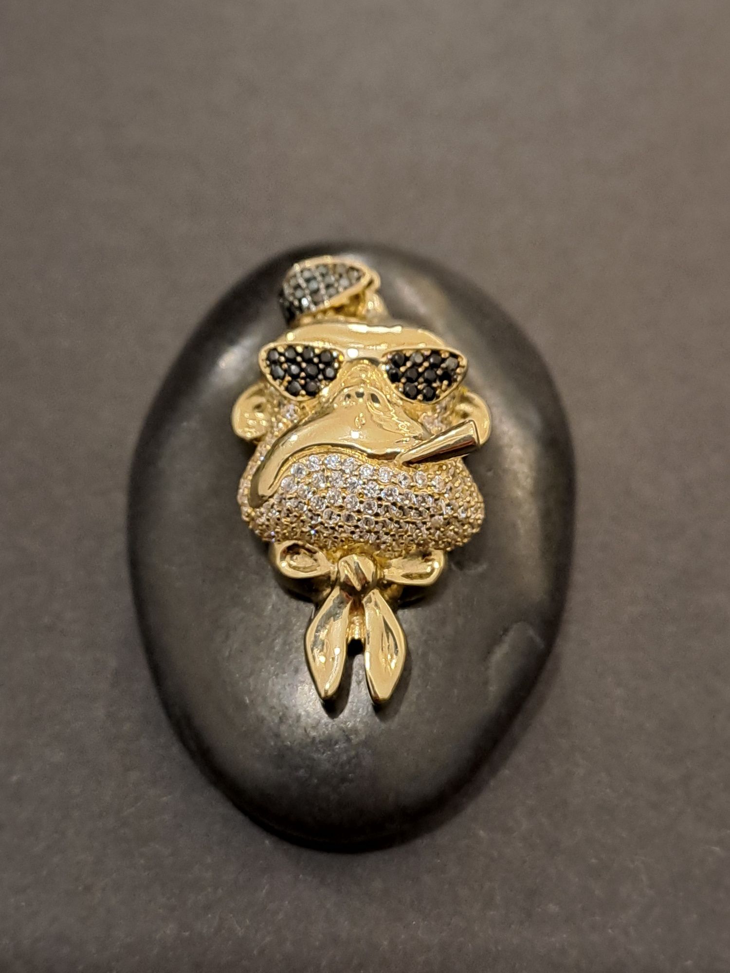 Złota zawieszka Małpka Paryska 585 Nowa 4x2 cm