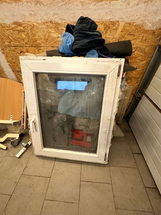 Okno PCV brązowe wys.100 szer.80