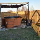 Domek letniskowy z Jacuzzi w okolicach Jeziora Bolesty