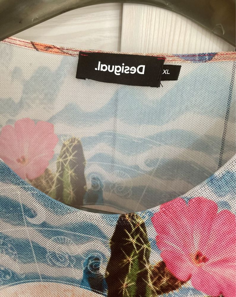 Desigual, bluzeczka siatkowa
