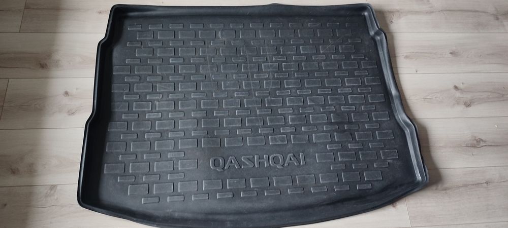 Резиновий коврик в багажник qashqai