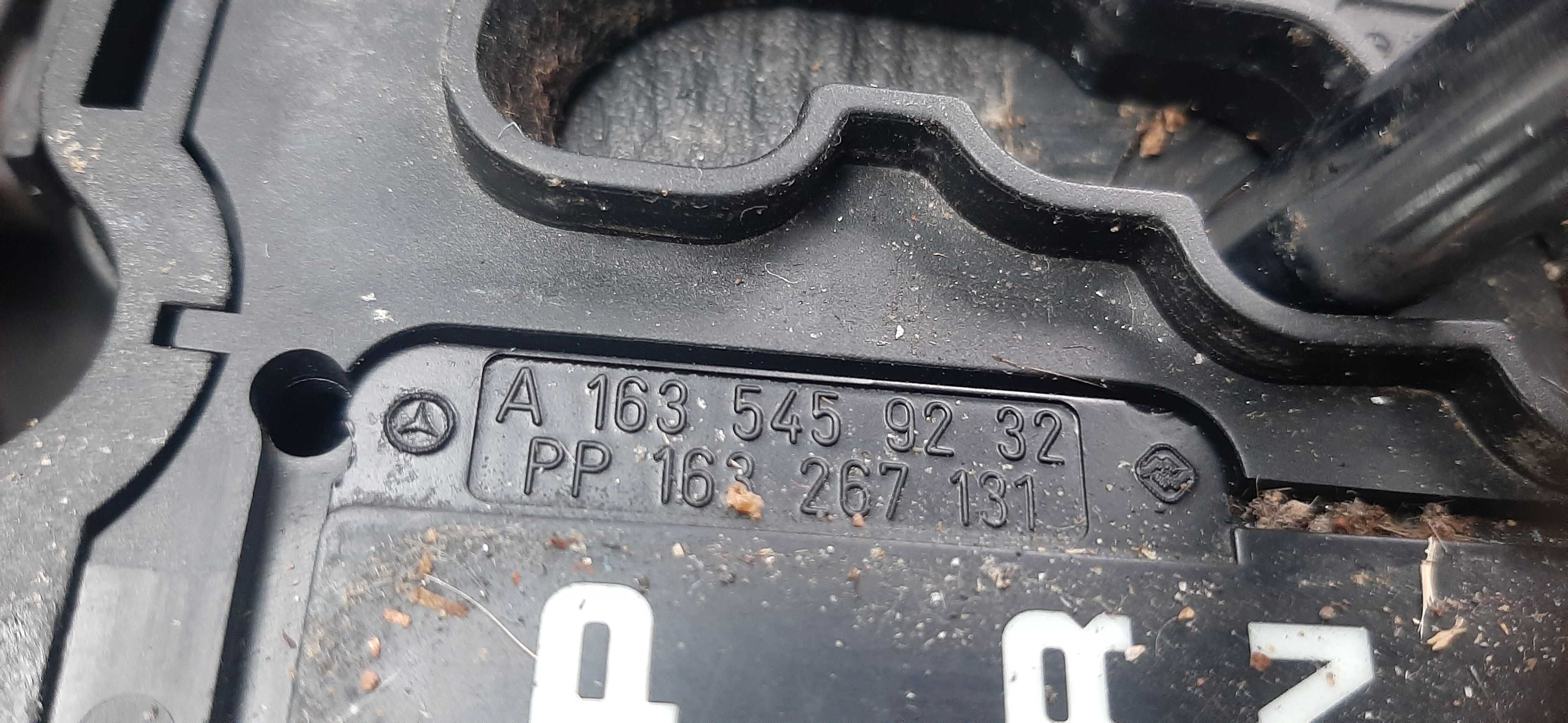 Wybierak zmiany biegow,kaseta mercedes ml w163