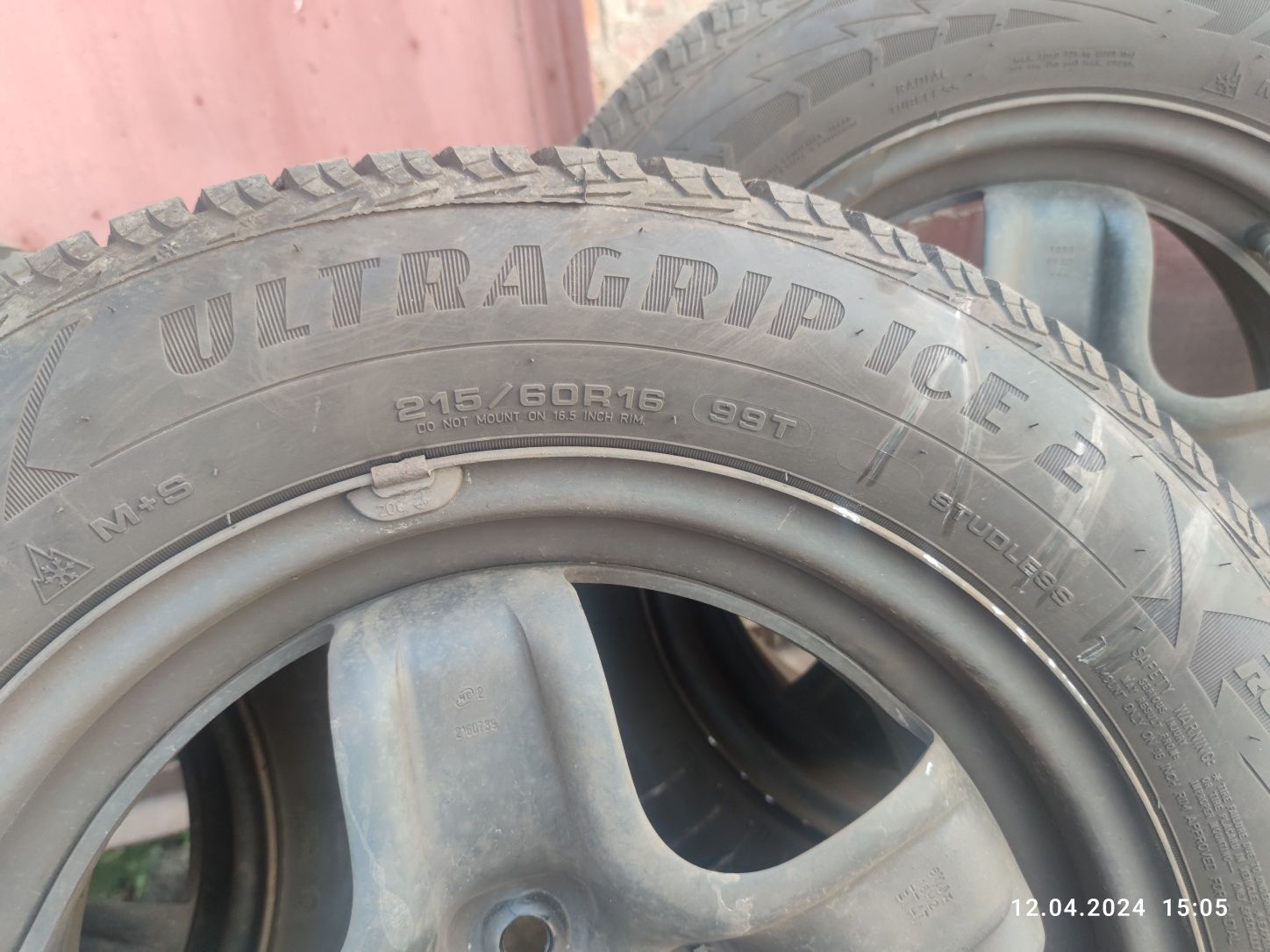 Шини goodyear ultragrip ice 2 215/60 r16 з дисками