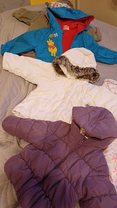 Kurtki i kombinezon niemowlęce, rozmiary 74-80