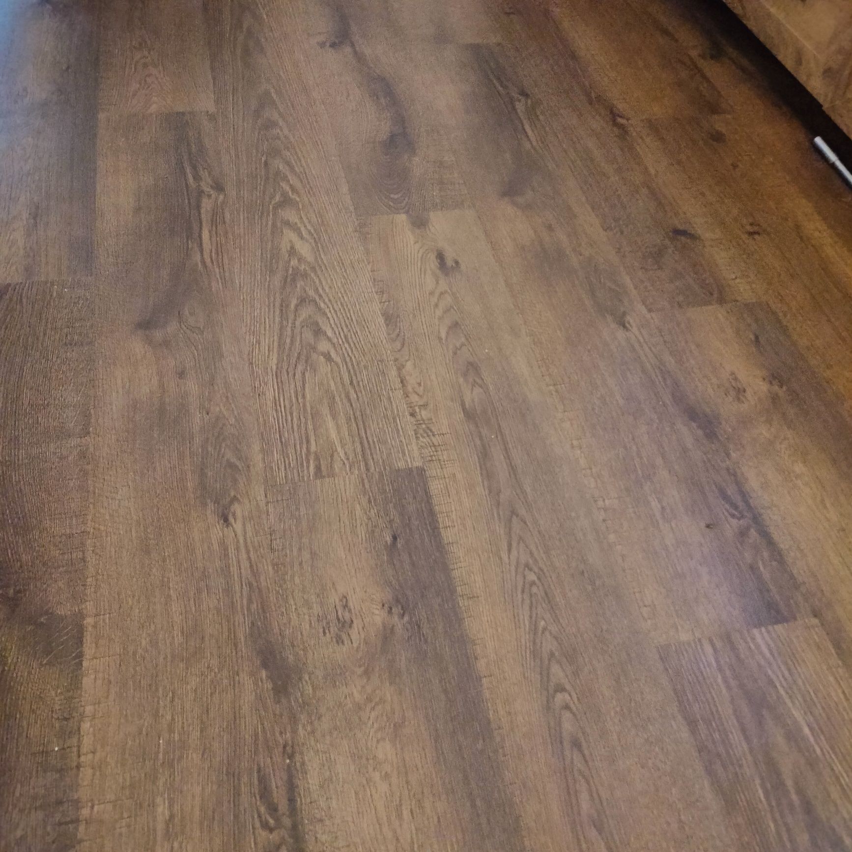 Panele podłogowe dąb ciemny 35m2/20zł1m2