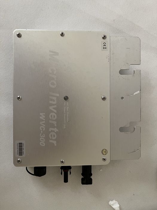 WVC-300 Moduł falownika mikrointera Microinverter