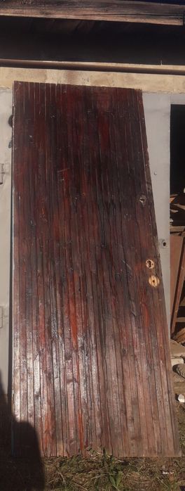 Двері   вхідні !