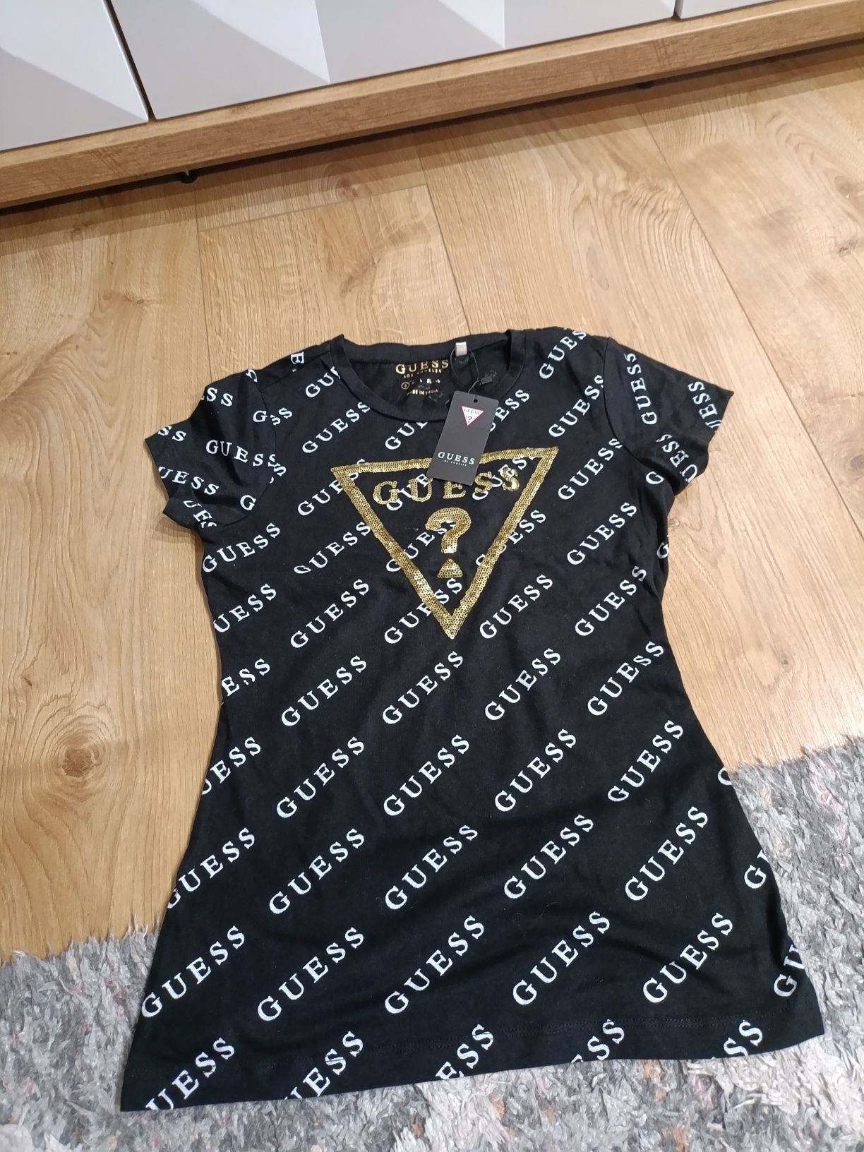 Nowa koszulka t-shirt damski Guess S