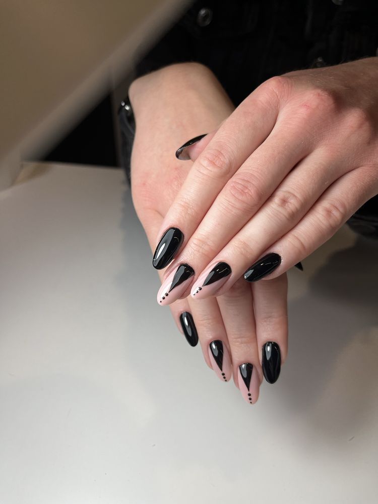 Paznokcie Kraków Ruczaj / manicure hybrydowy  / hybrydy / żelowy / maj