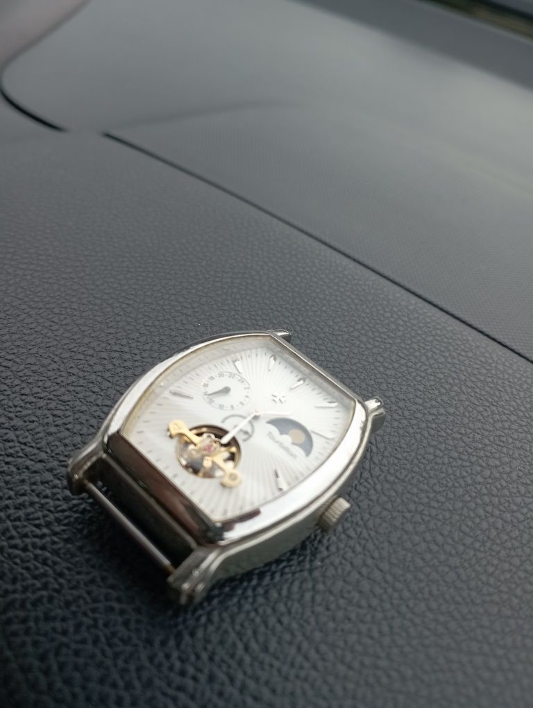 Годинник vacheron constantin