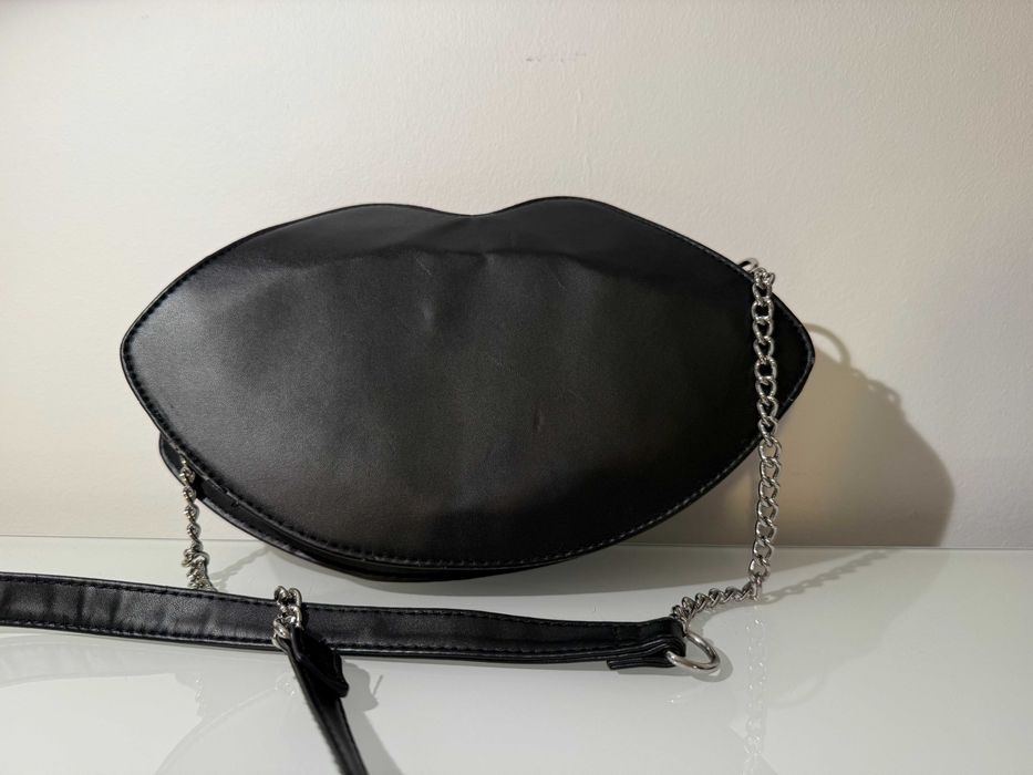 Torebka Usta H&M na ramię, czarna