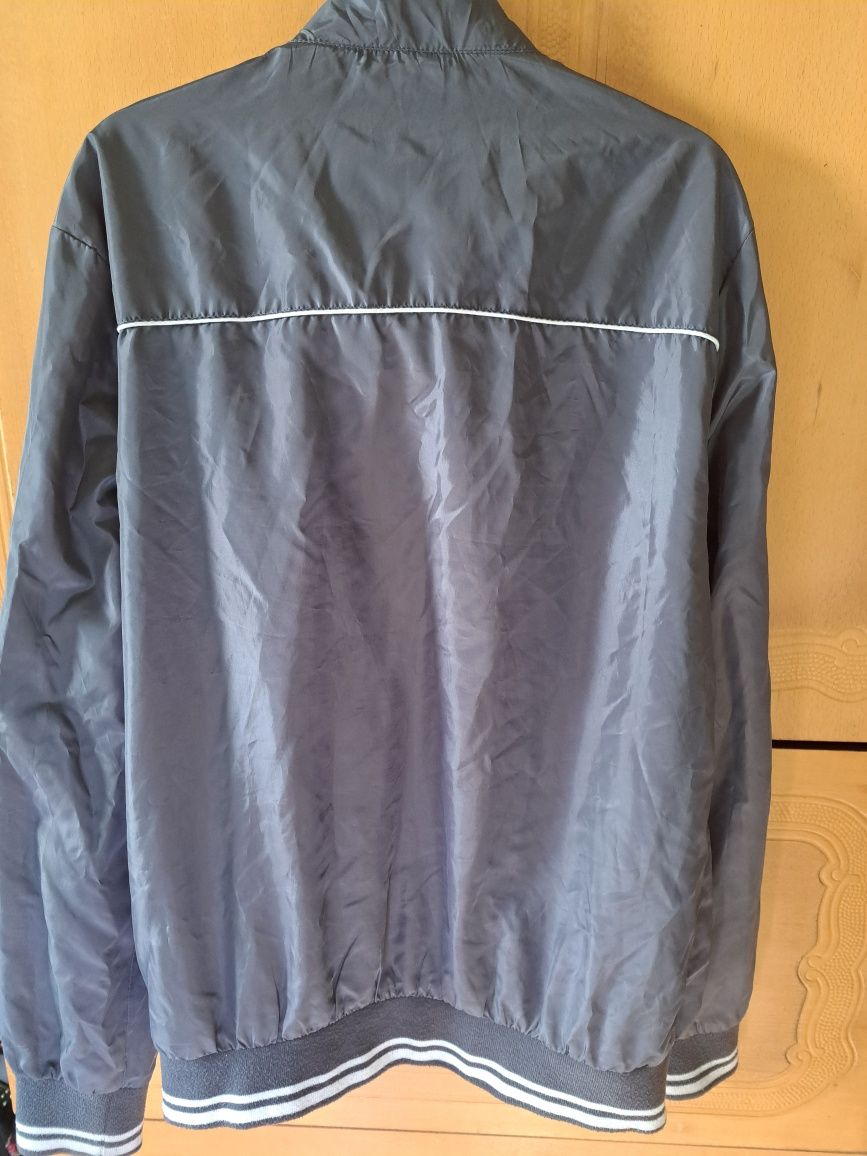 Вітровка чоловіча L-XL