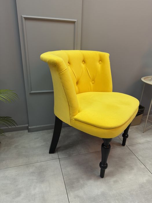 Продам диван і крісло